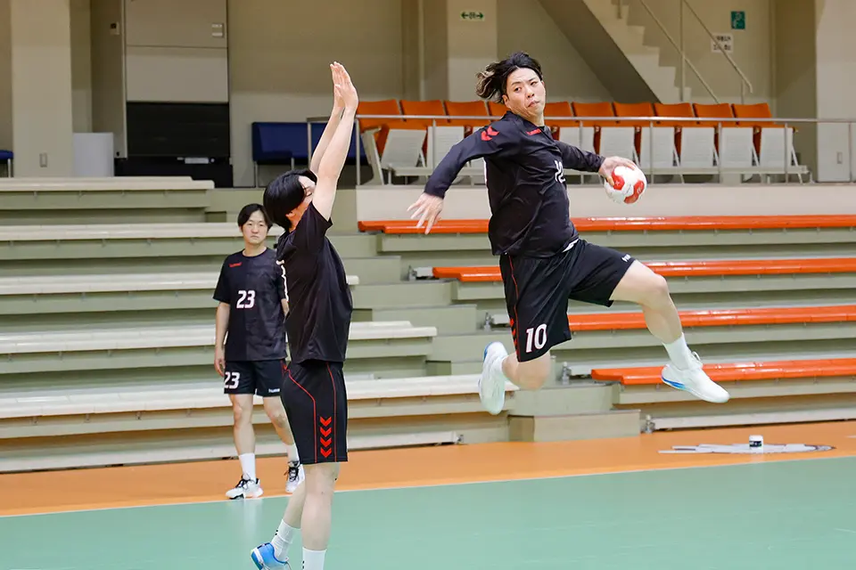 ジャンピングシュートの瞬間