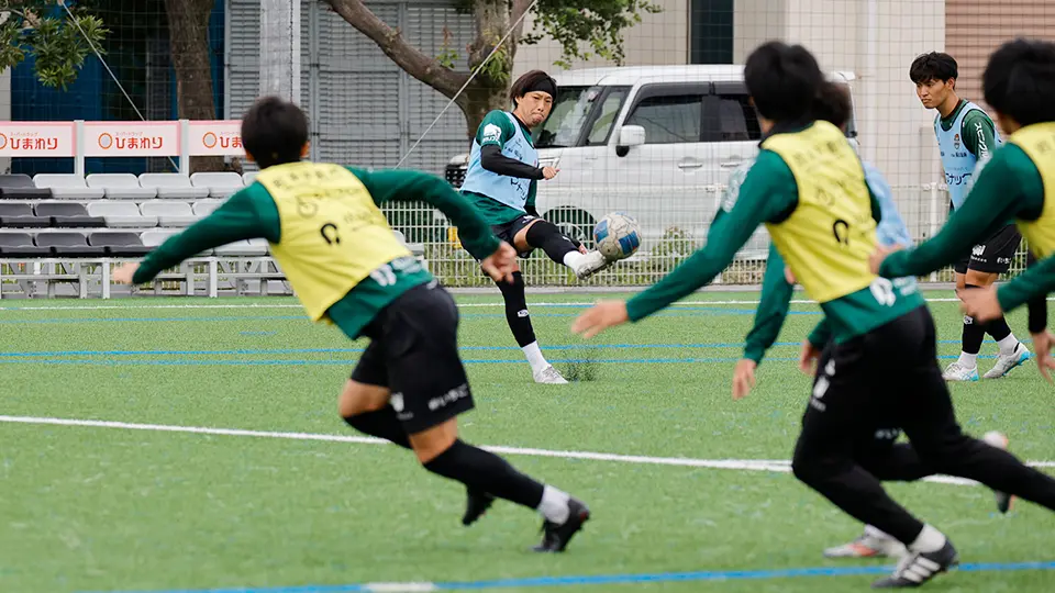 プレー中の藤井選手