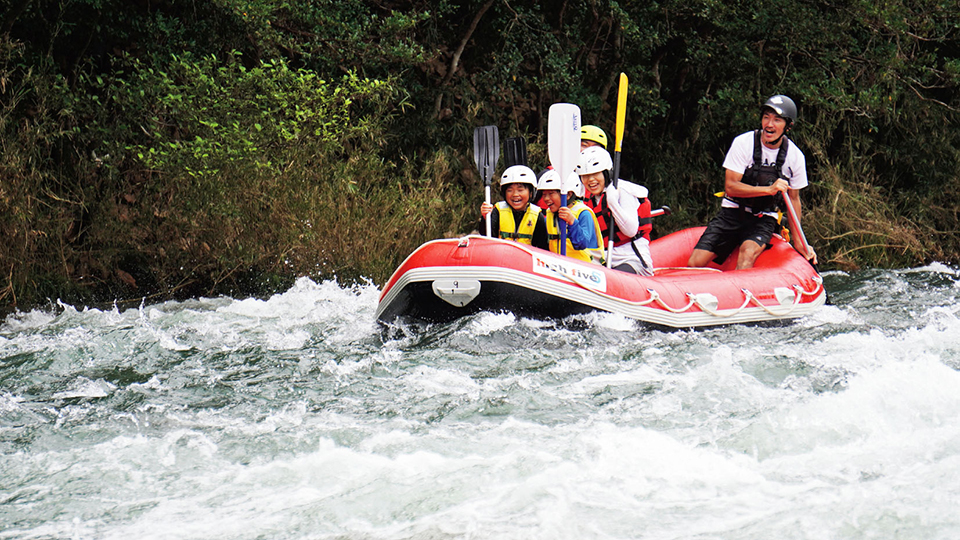 音戸大橋とツツジ