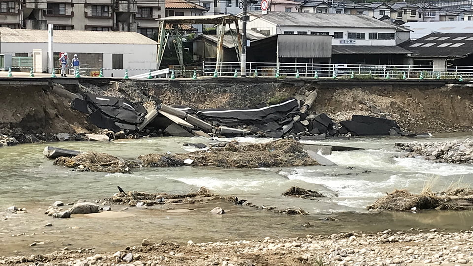 川の氾濫