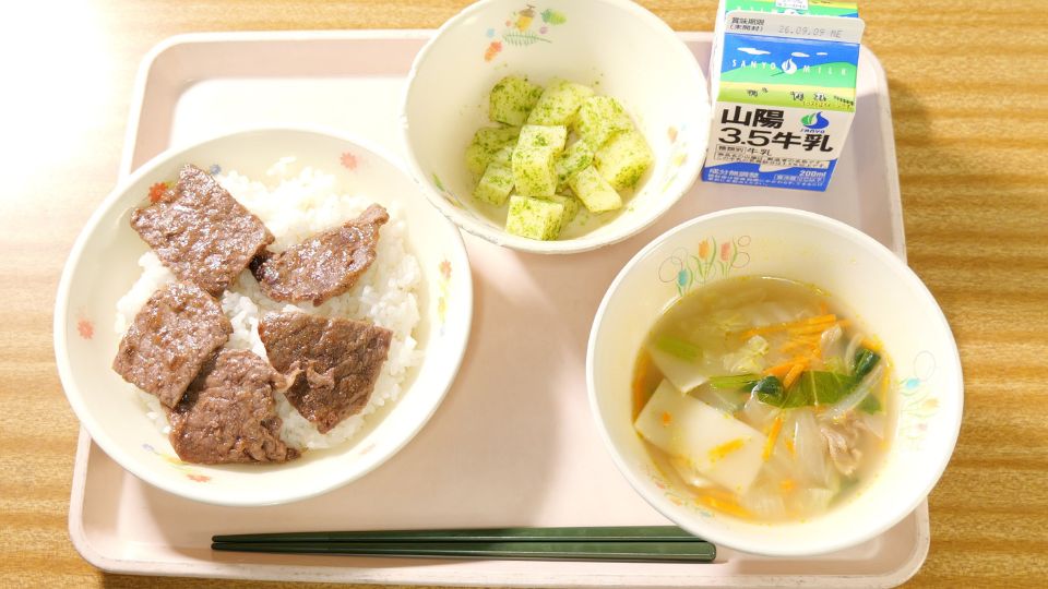 広島県産食材を使用した学校給食