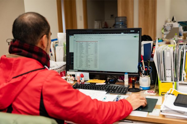 株式会社かわかく農機＿社内お写真①