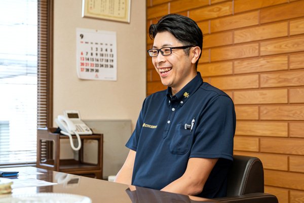 共栄美装株式会社＿虫明隼人氏お写真