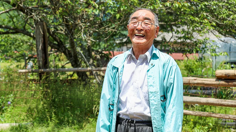 笑顔の山岡さん