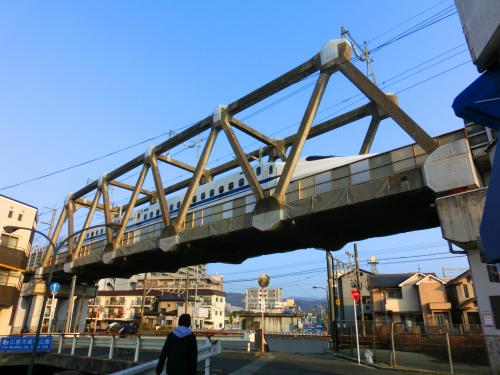 岩鼻架道橋