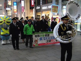 「減らそう犯罪」年末街頭キャンペーン写真3