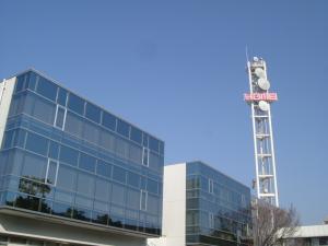 広島ホームテレビの社屋外観