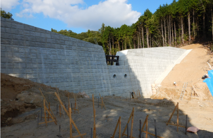 本頭川隣　状況写真（下流から）