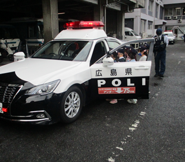 広島中央署パトカー