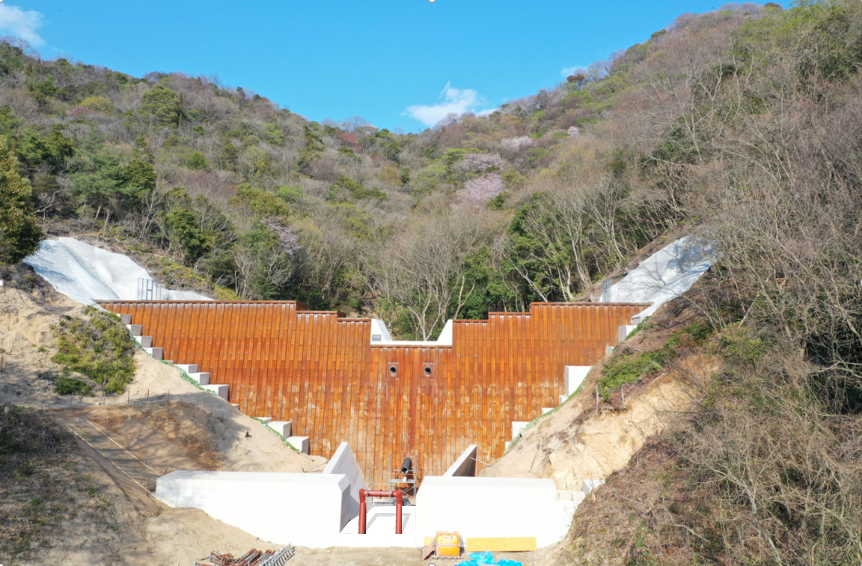 仮屋谷川　えん堤完成写真