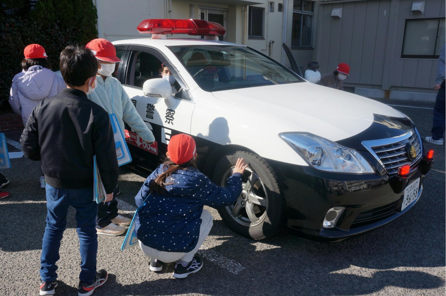 広警察署パトカー見学