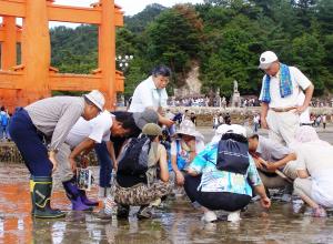 金山氏活動の様子