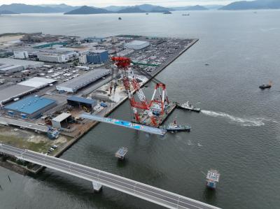 第１ブロック架設状況