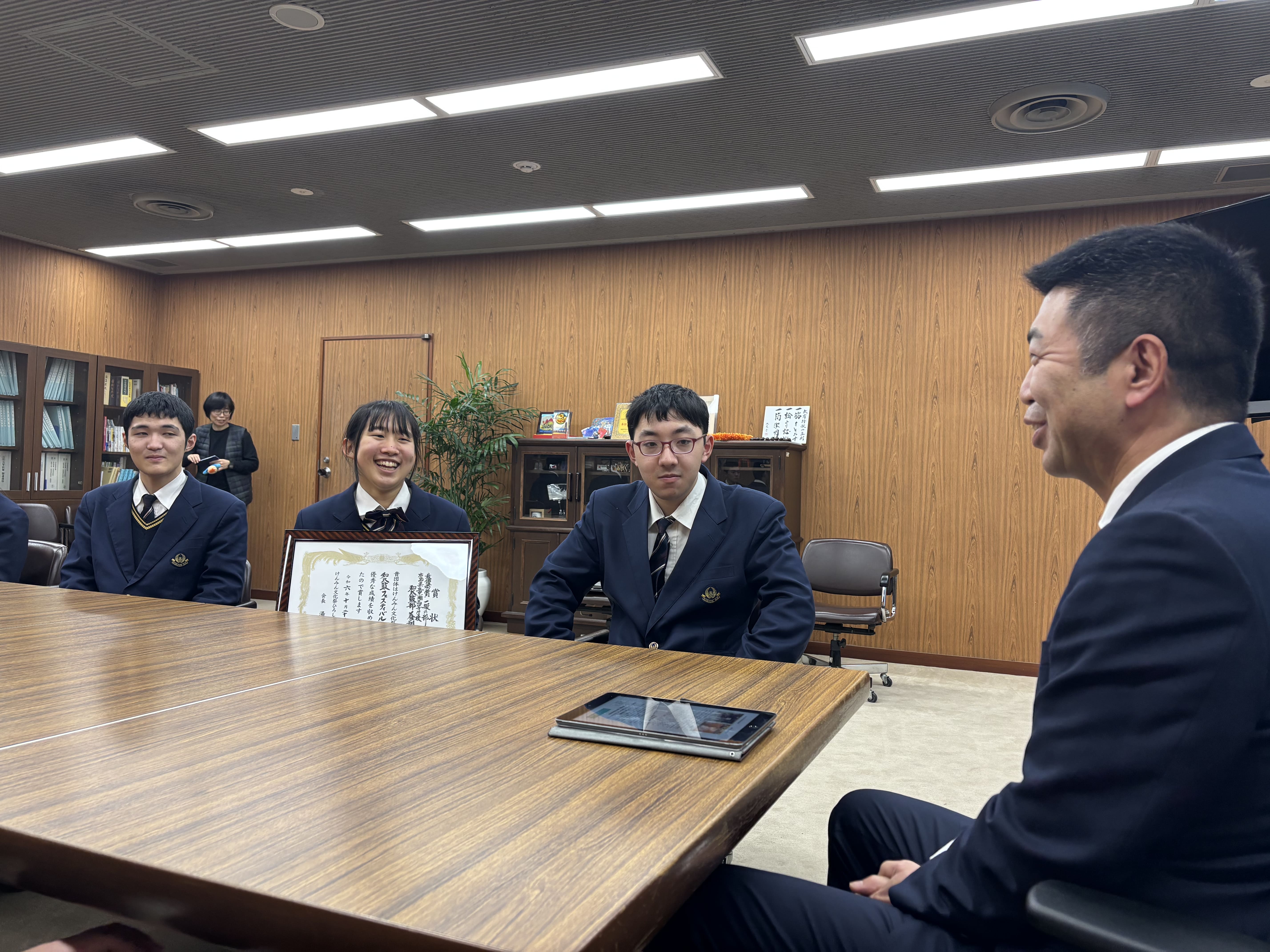 教育長と黒瀬高校生徒
