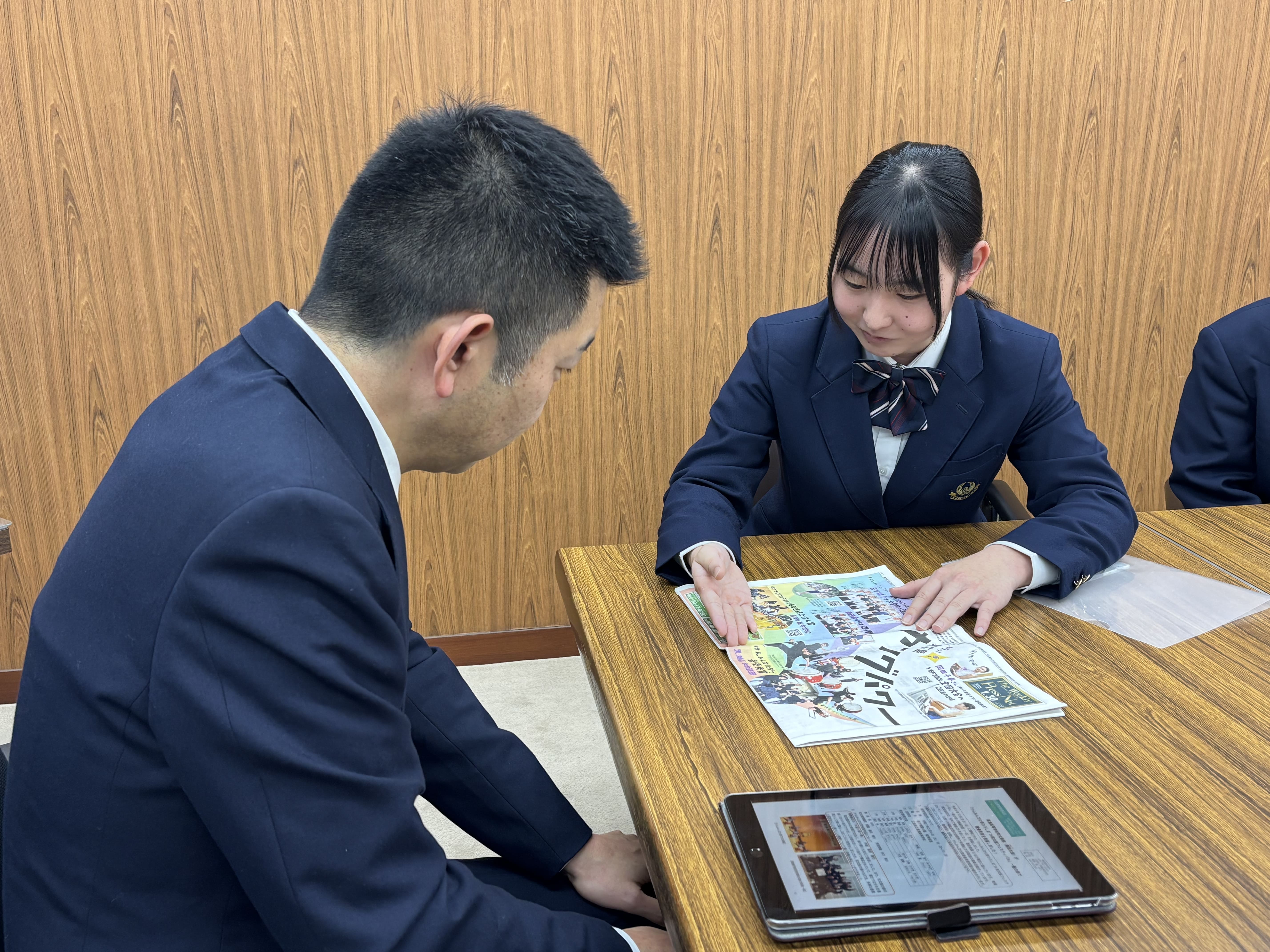 教育長と黒瀬高校生徒３