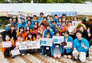 ボランティアの集合写真