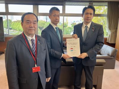 加藤竜祥国土交通大臣政務官