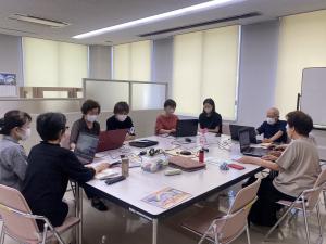 点字グループ「あけぼの」の活動風景