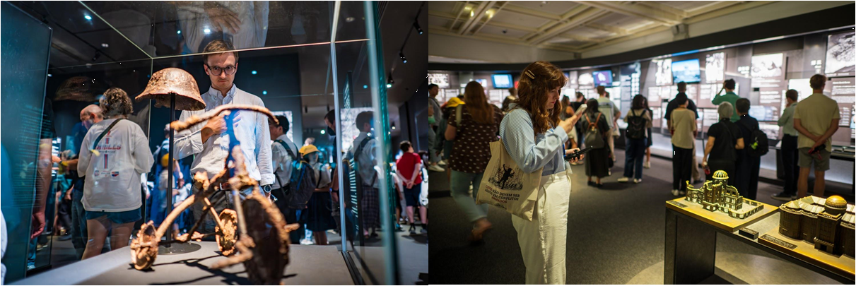 資料館視察の様子