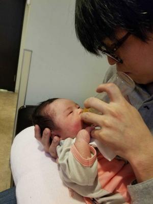 育児に励む社員１