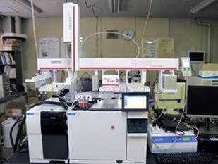 ガスクロマトグラフ質量分析装置