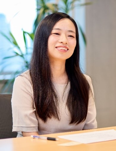 恩蔵絢子氏写真