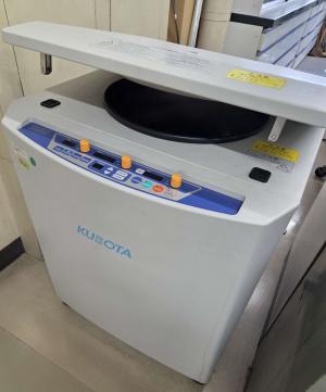 遠心分離機(大型)