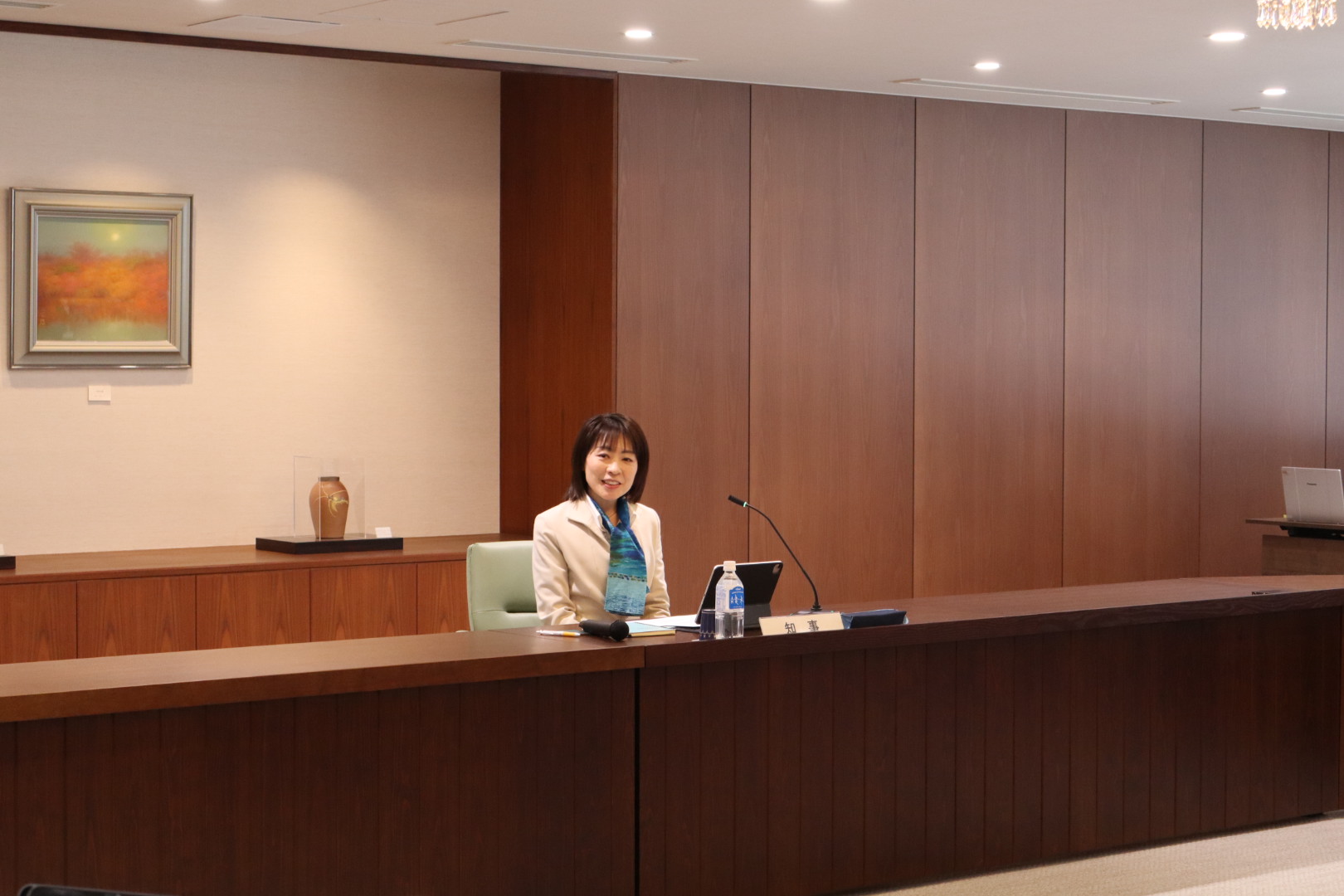 知事の写真