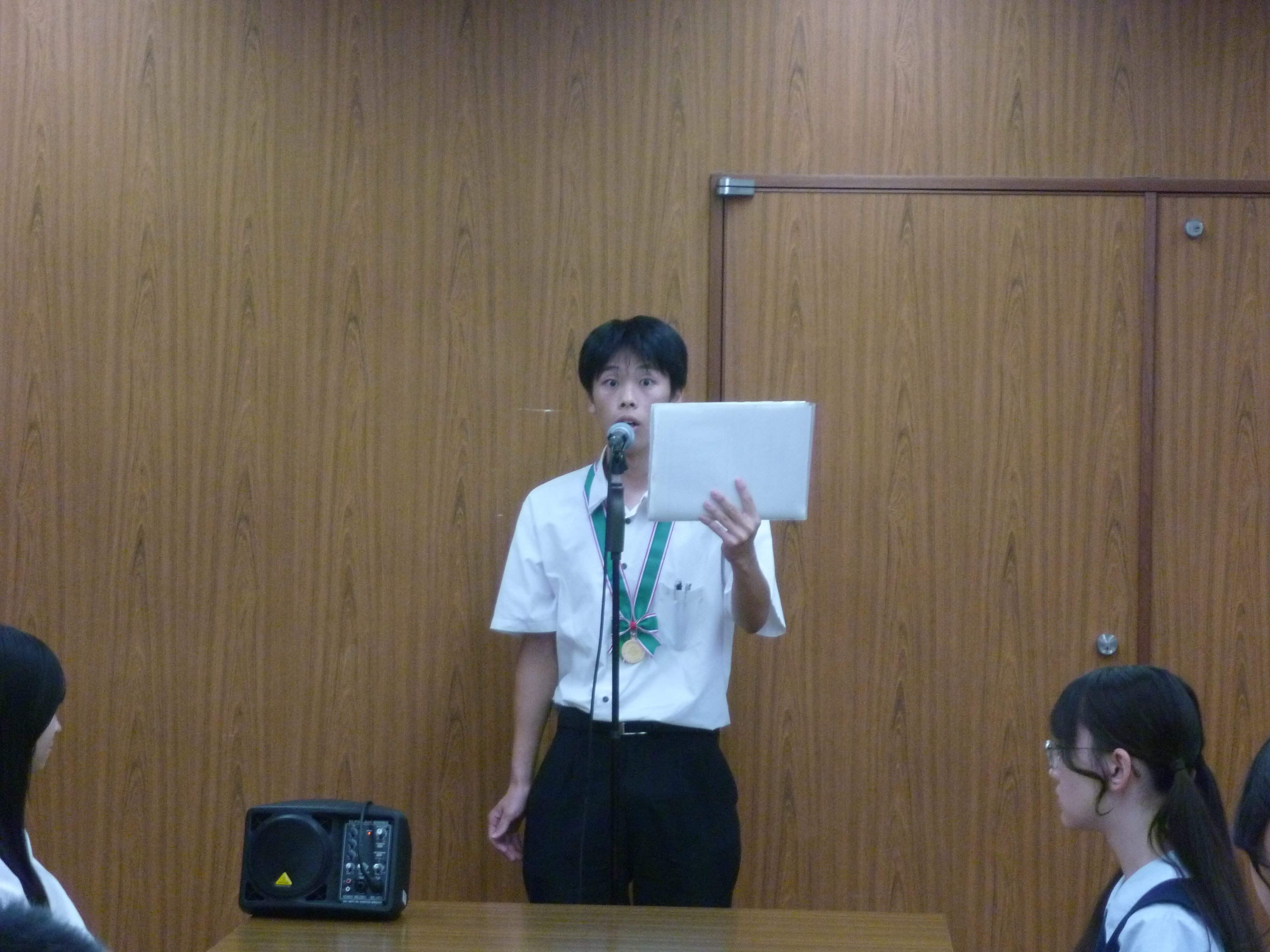 実演をする生徒１