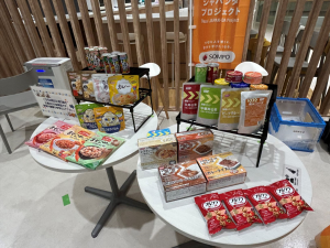 備蓄品　展示の様子