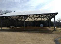 テント利用の写真