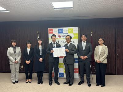 広島テレビ・広島県　写真