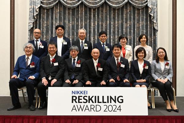 受賞者・審査員の皆様との記念撮影