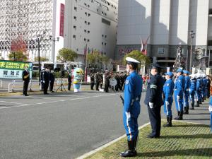 県庁正面特設会場